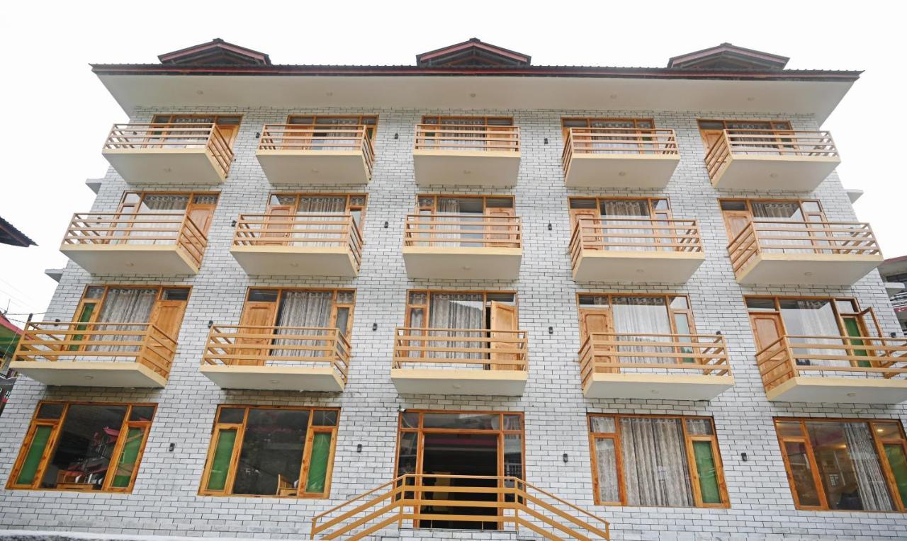 Treebo Dev With Valley View, Mall Road Manali  Exterior photo
